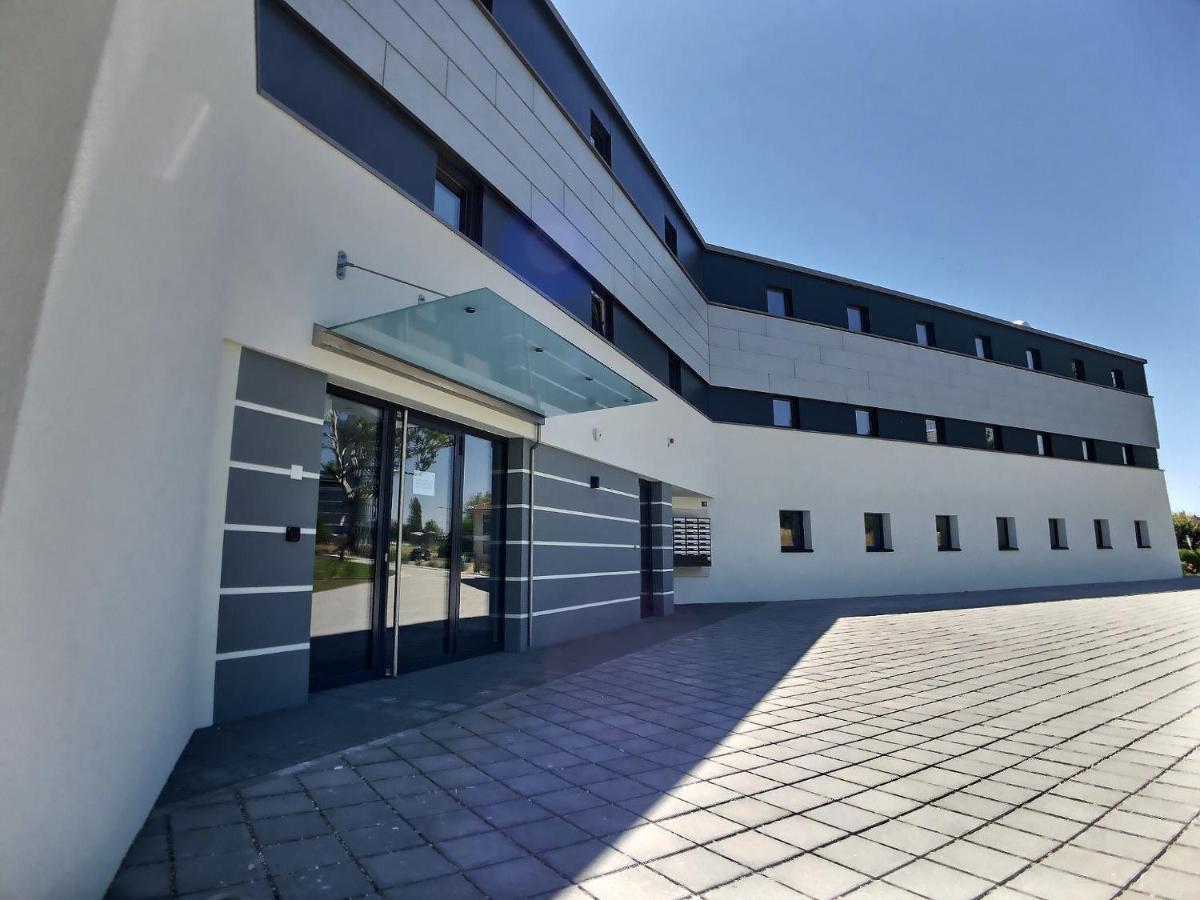 Attica Residences, Lausanne Saint Sulpice  Εξωτερικό φωτογραφία